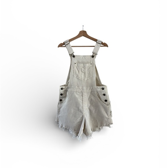 Pilcro Anthropologie White Corduroy Short Overalls Raw Hem Size 26 - Picture 2 of 9